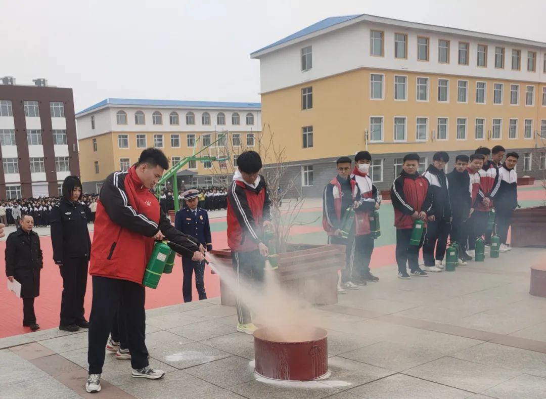 镇赉县初中最新项目，引领教育改革，塑造未来之光启航行动